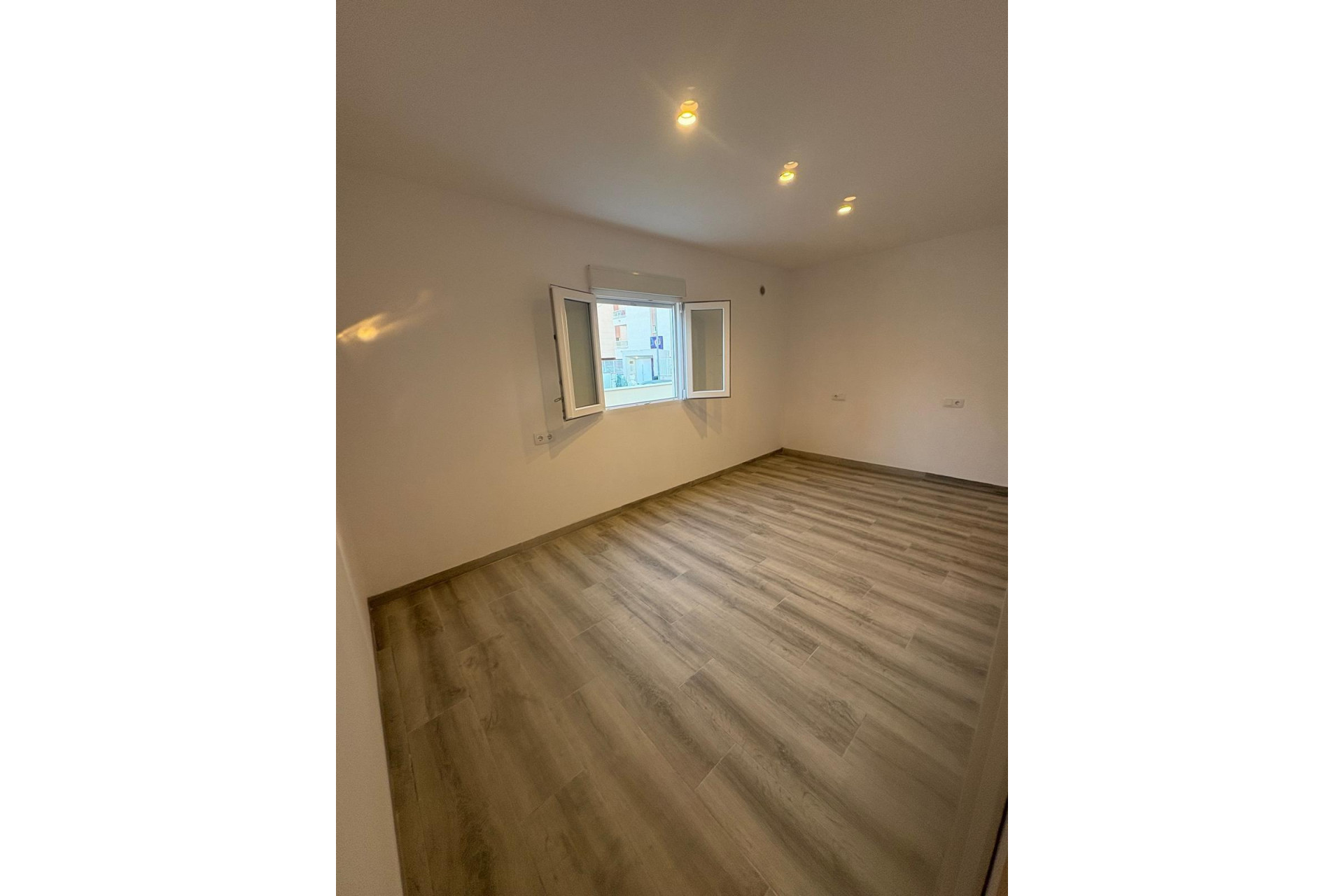 Resale - Villa - Torrevieja - Parque las naciones
