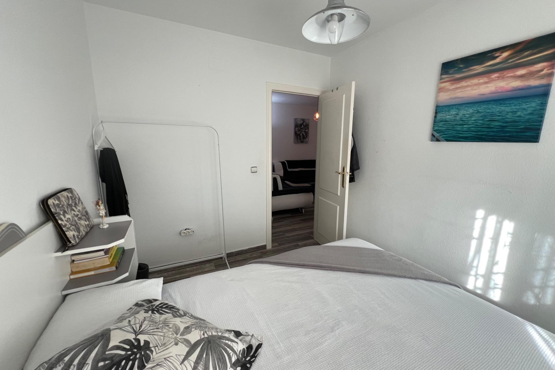 Resale - Villa - Torrevieja - Playa del cura