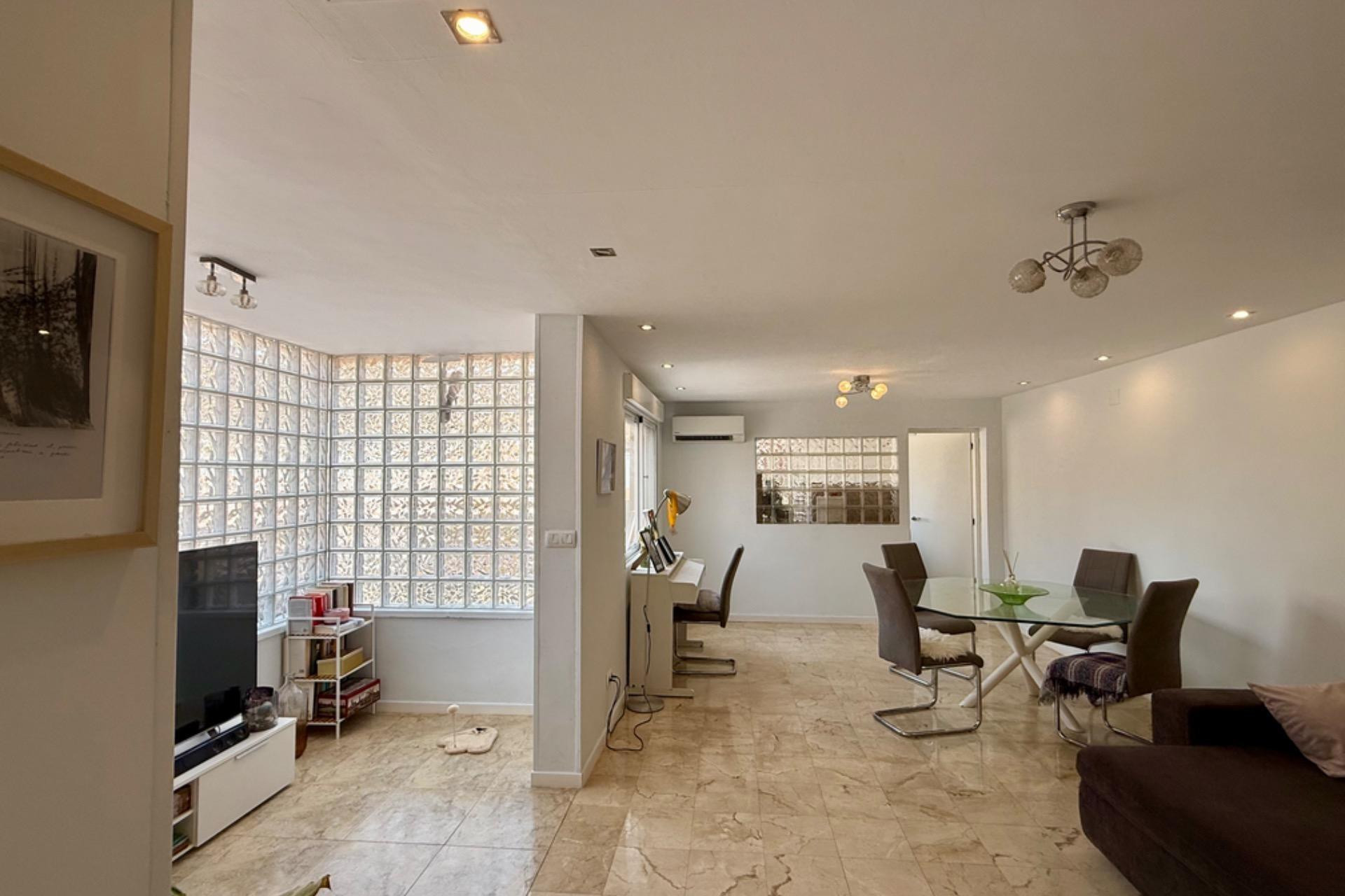 Resale - Villa - Torrevieja - Playa del cura