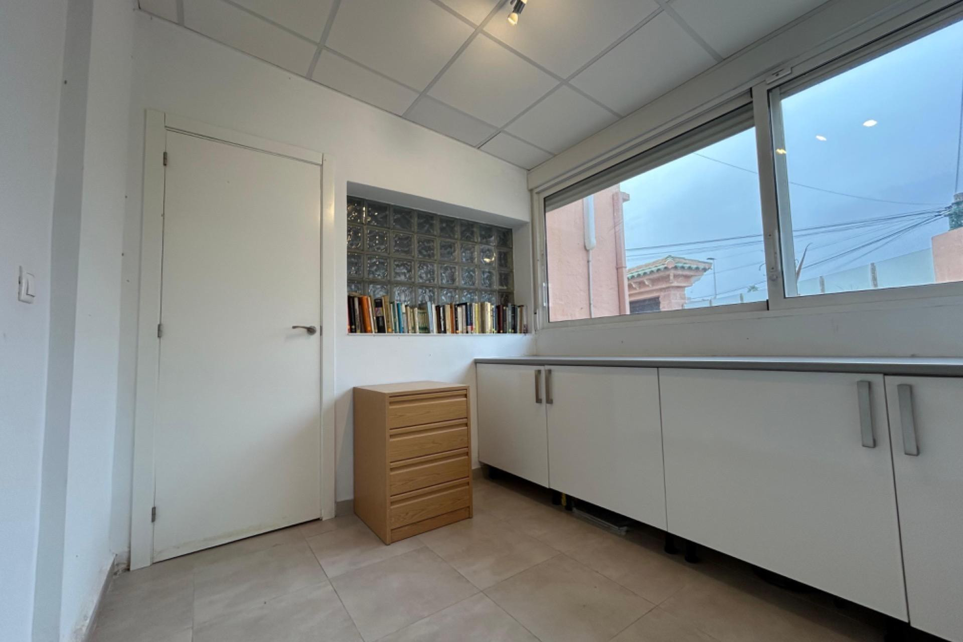 Resale - Villa - Torrevieja - Playa del cura