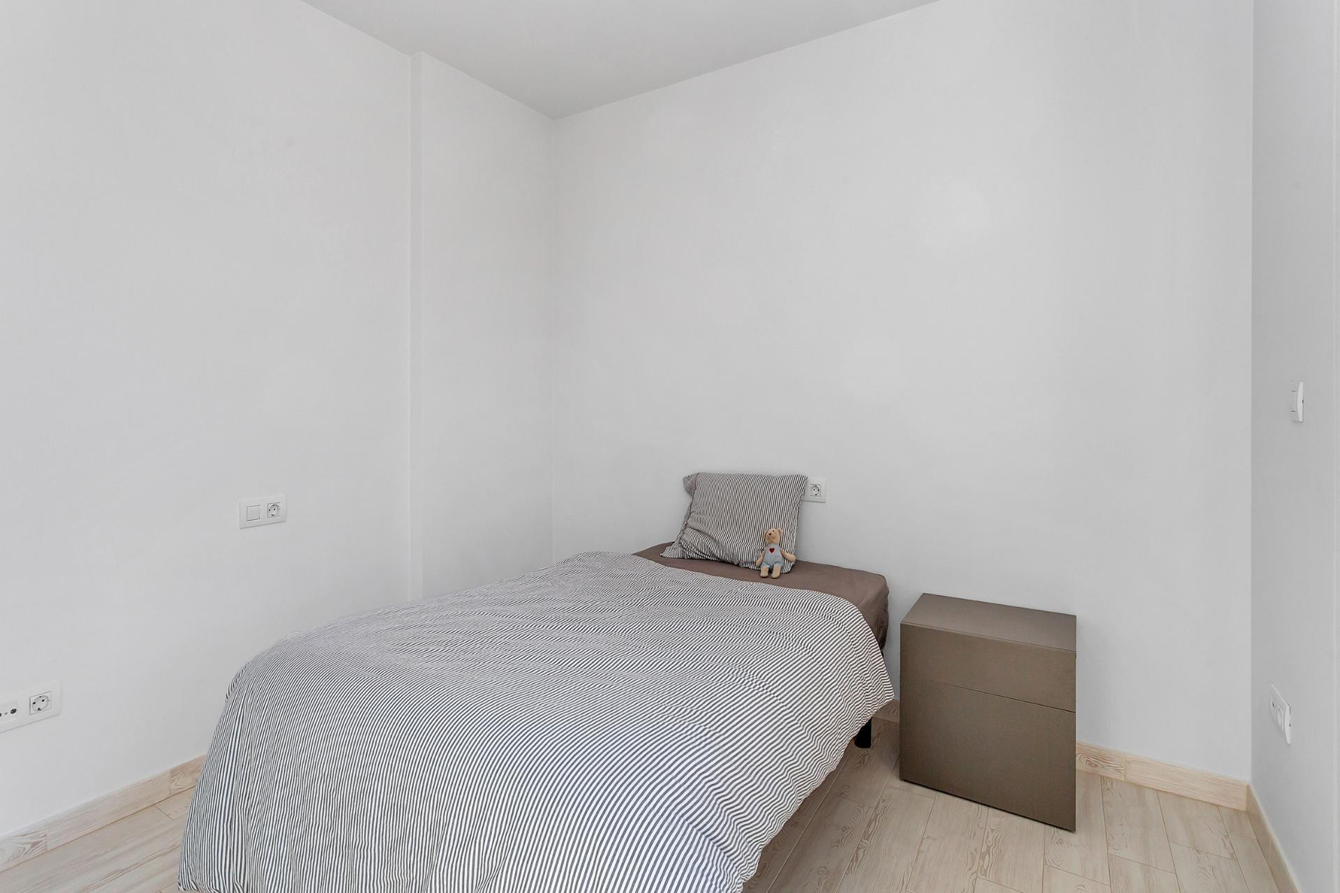 Resale - Villa - Torrevieja - Sector 25