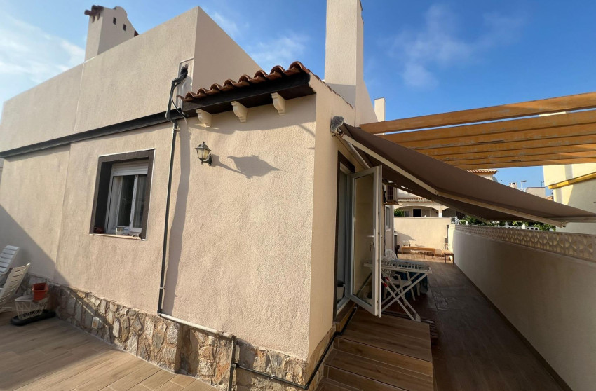Resale - Villa - Torrevieja - Torreblanca