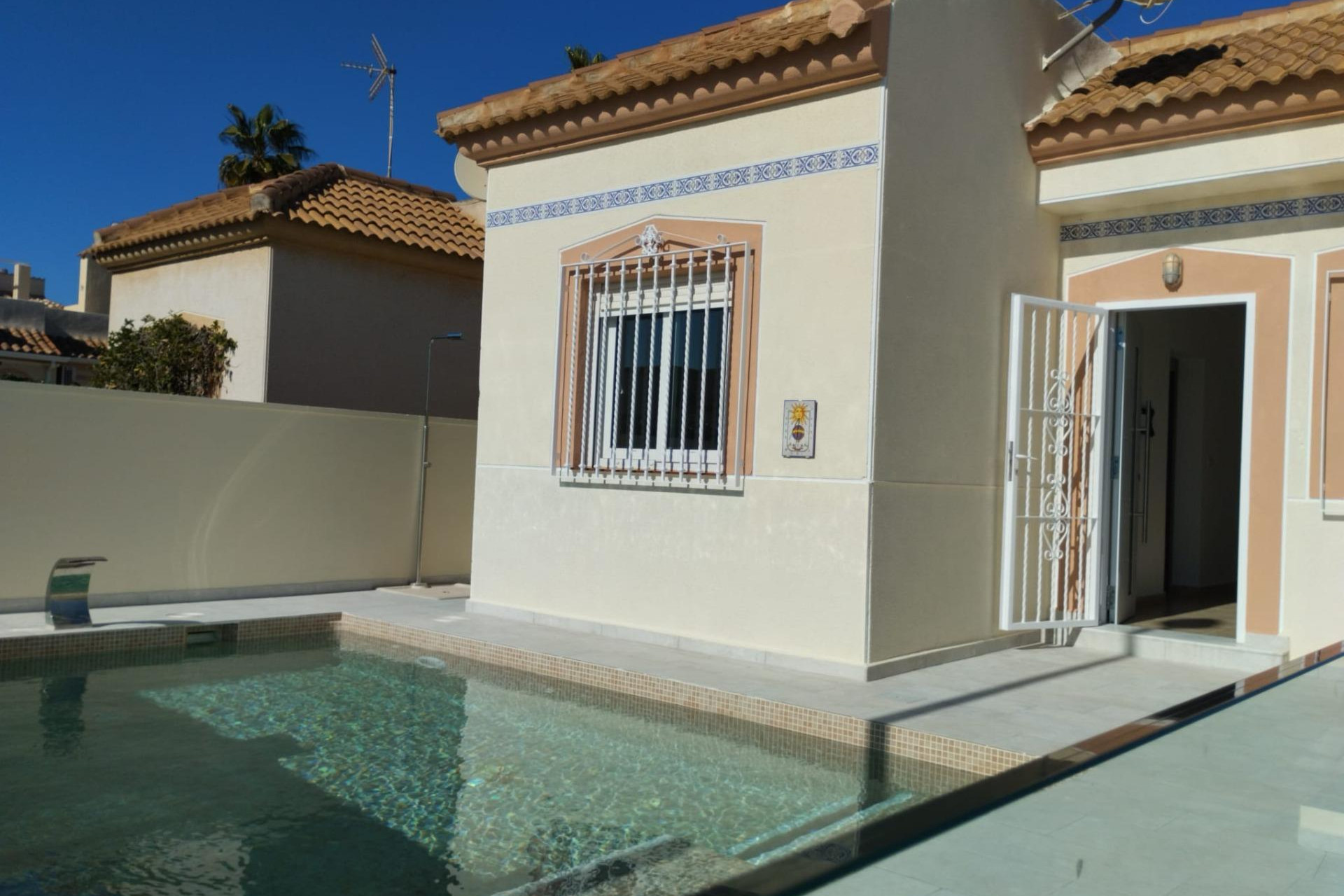 Resale - Villa - Torrevieja - Torreblanca