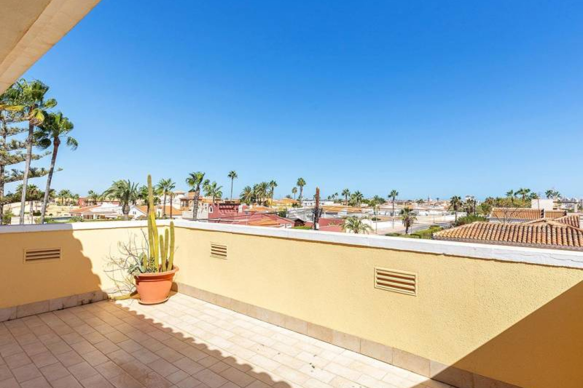 Resale - Villa - Torrevieja - Torreta florida