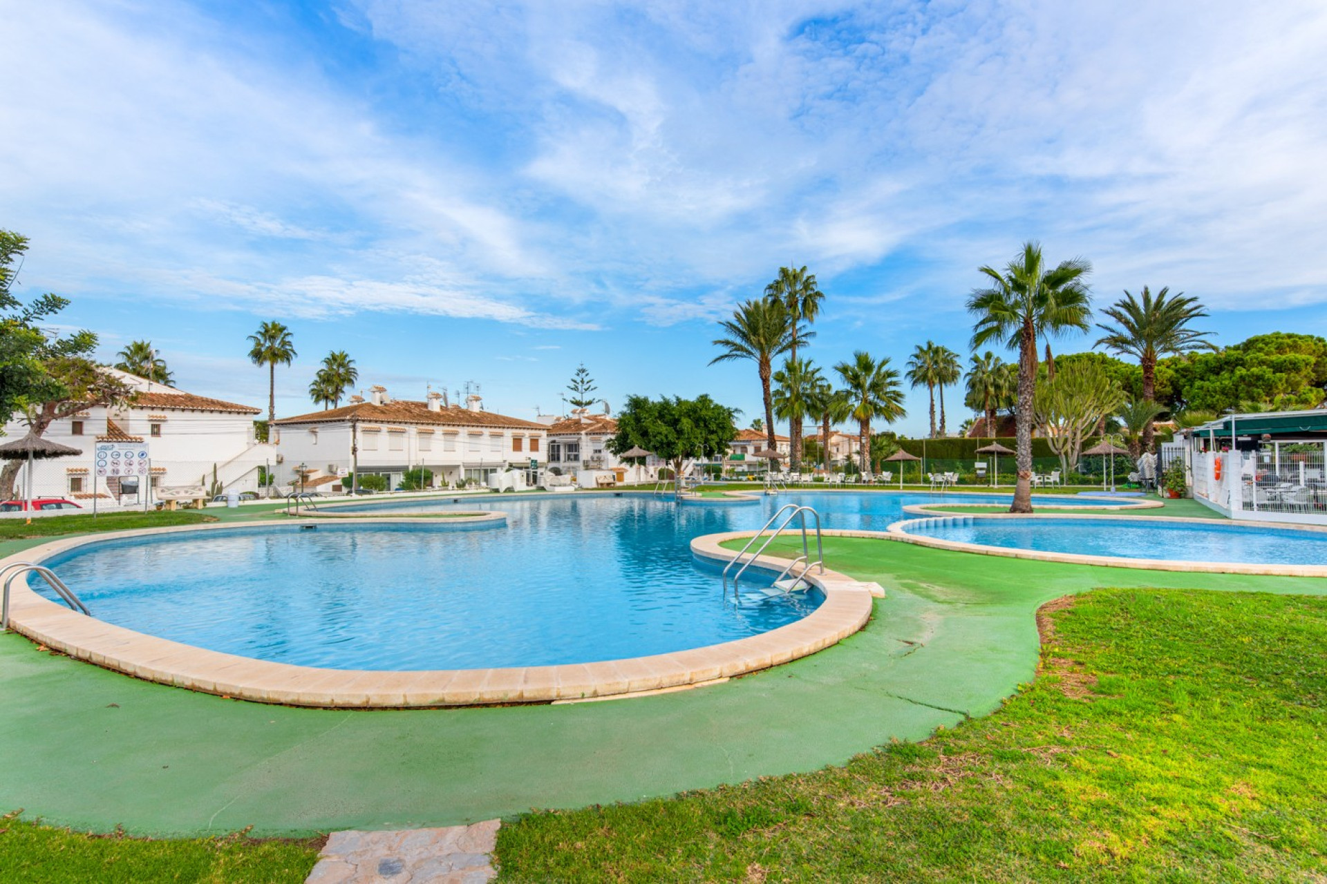 Reventa - Adosado - Torrevieja - Lago jardin