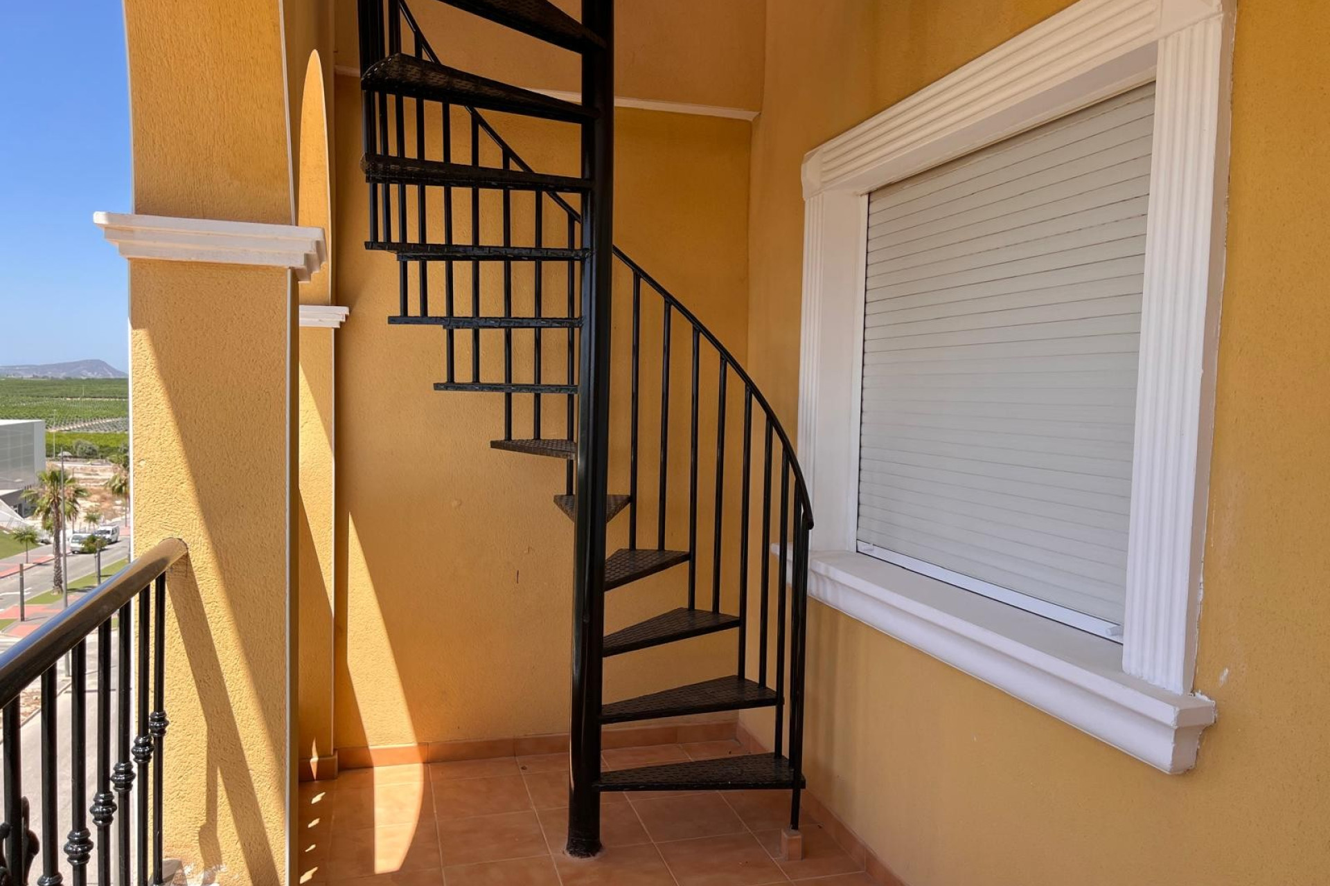 Reventa - Apartamento - Sin dormitorio - Algorfa - Pueblo