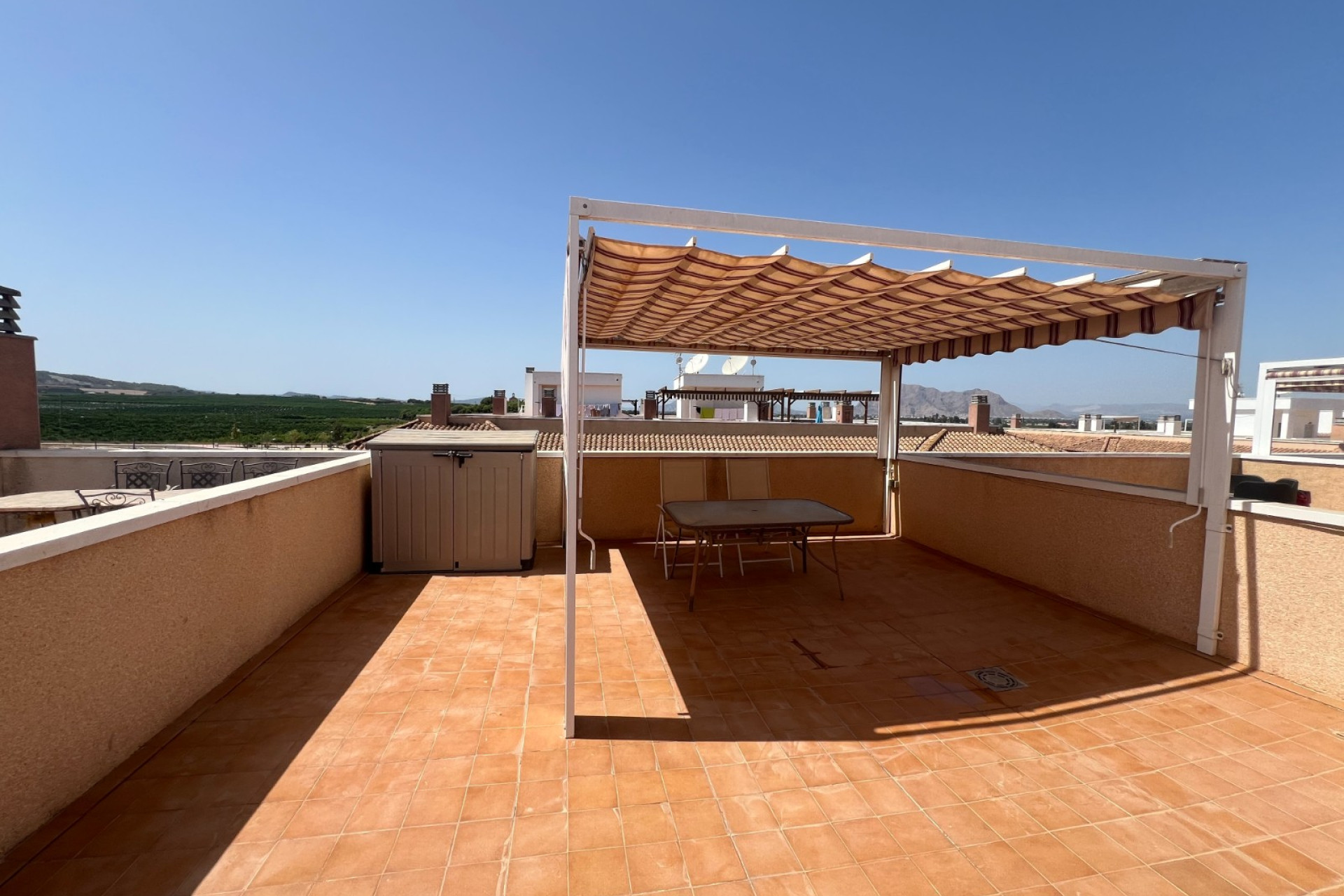 Reventa - Apartamento - Sin dormitorio - Algorfa - Pueblo