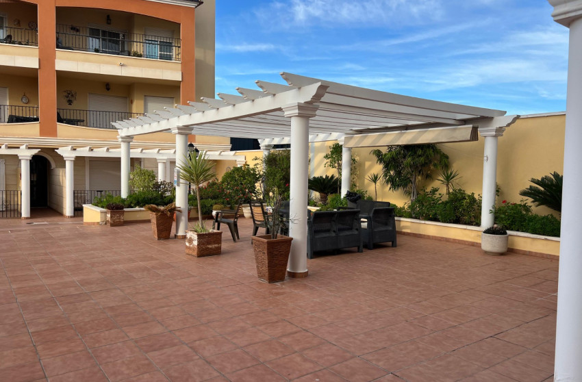 Reventa - Apartamento - Sin dormitorio - Algorfa - Village