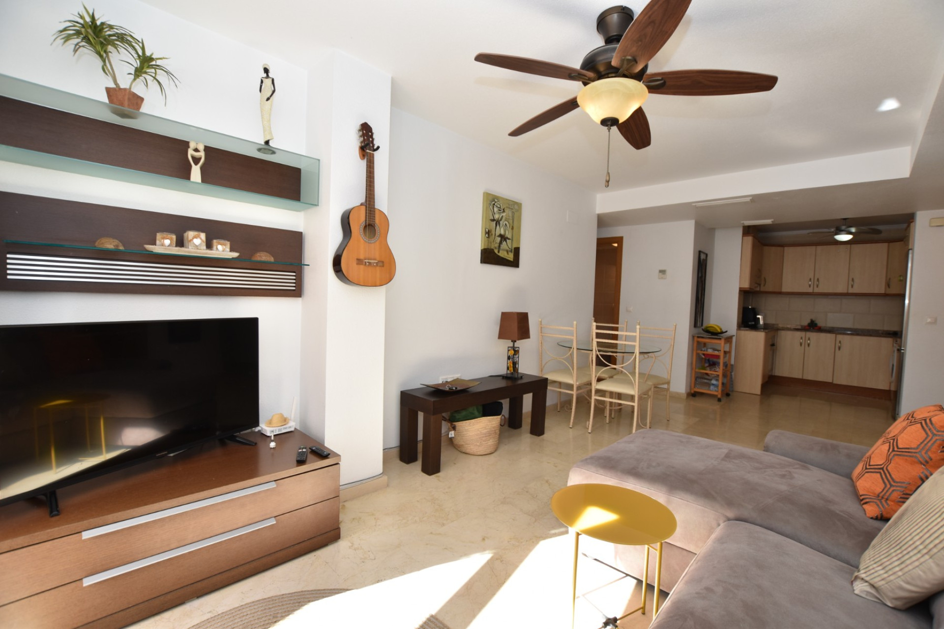 Reventa - Apartamento - Sin dormitorio - Algorfa