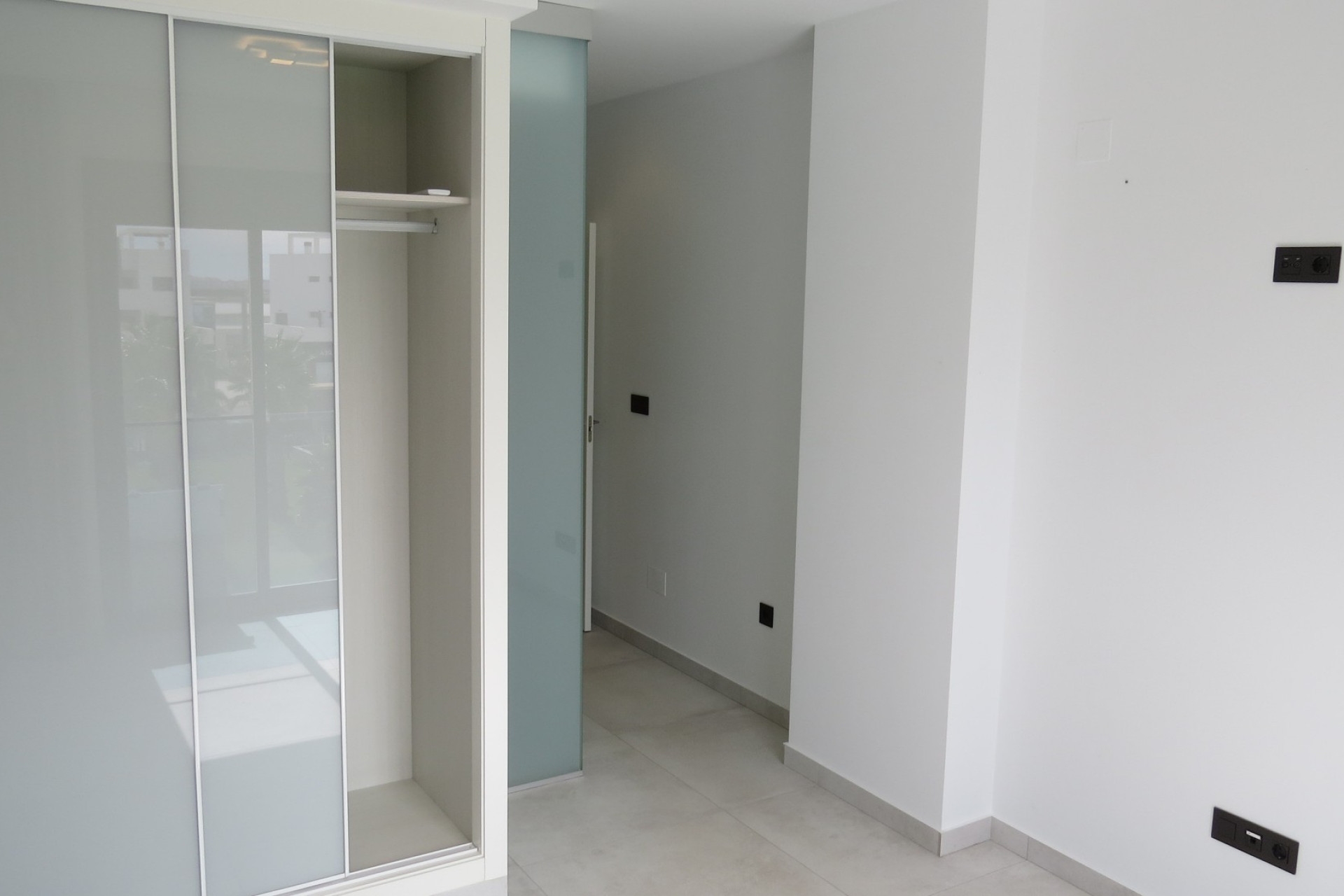 Reventa - Apartamento - Sin dormitorio - Guardamar del Segura - El Raso