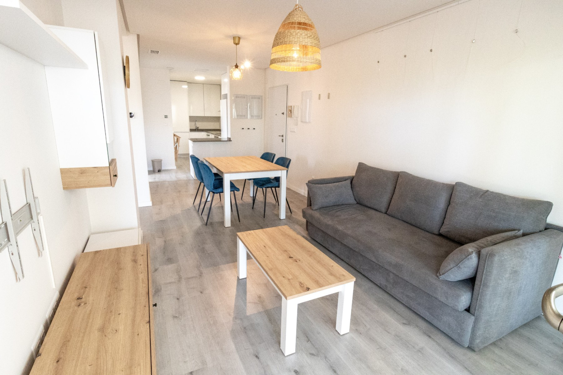 Reventa - Apartamento - Sin dormitorio - Los Dolses - Villamartin