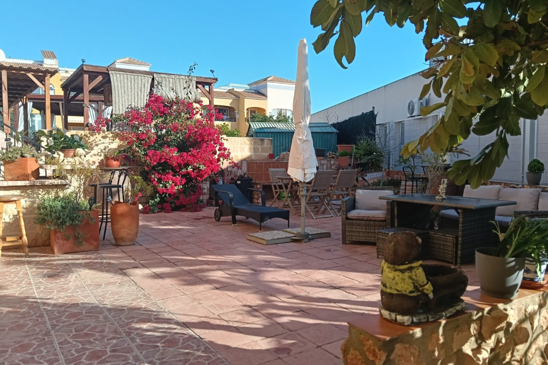 Reventa - Apartamento - Sin dormitorio - Los Montesinos - La Herrada