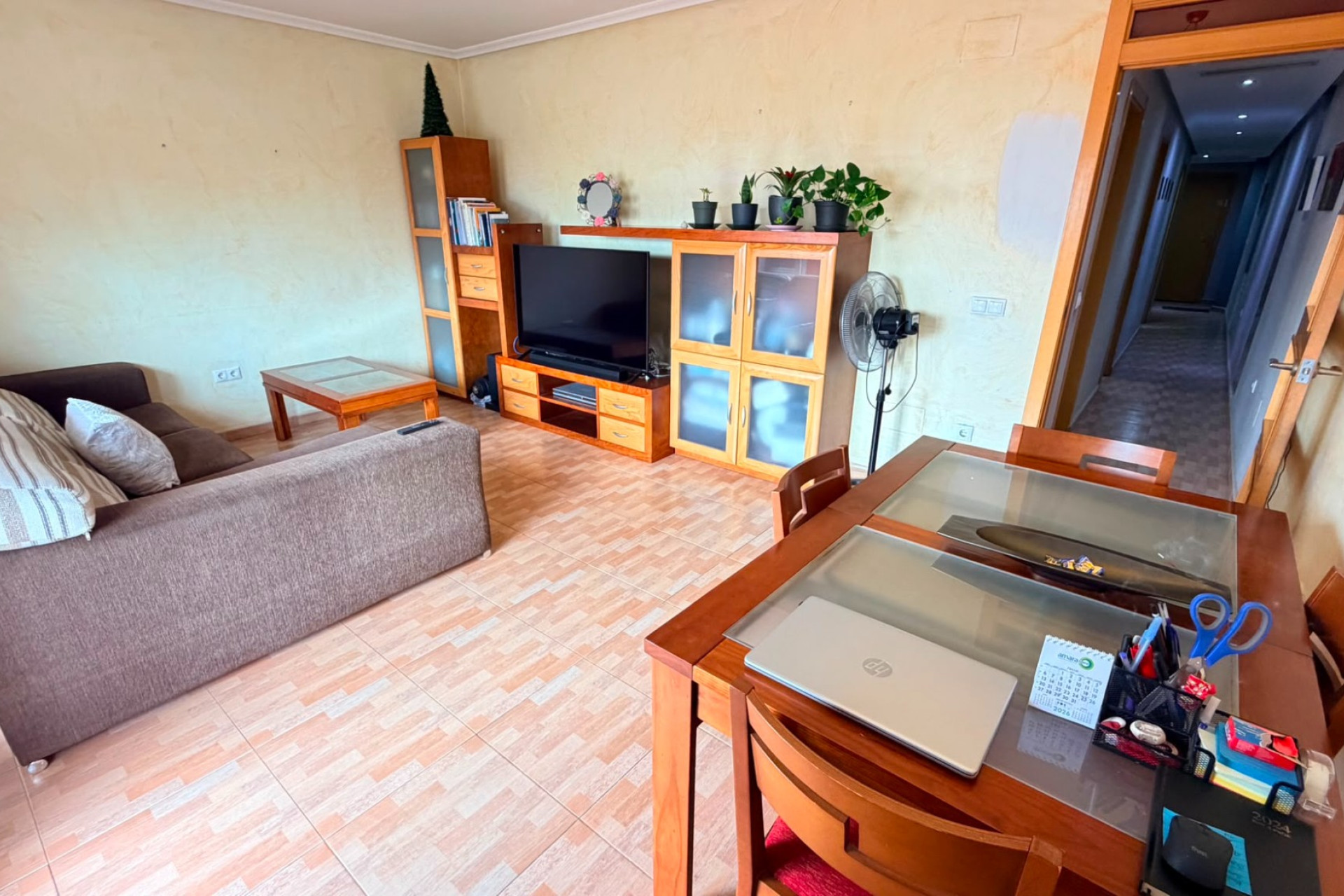 Reventa - Apartamento - Sin dormitorio - Los Montesinos