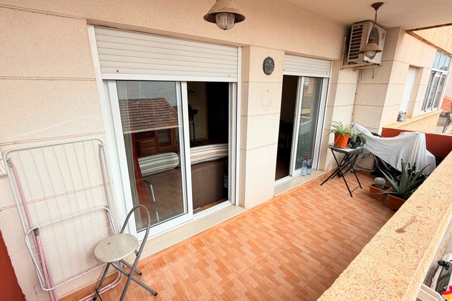 Reventa - Apartamento - Sin dormitorio - Los Montesinos