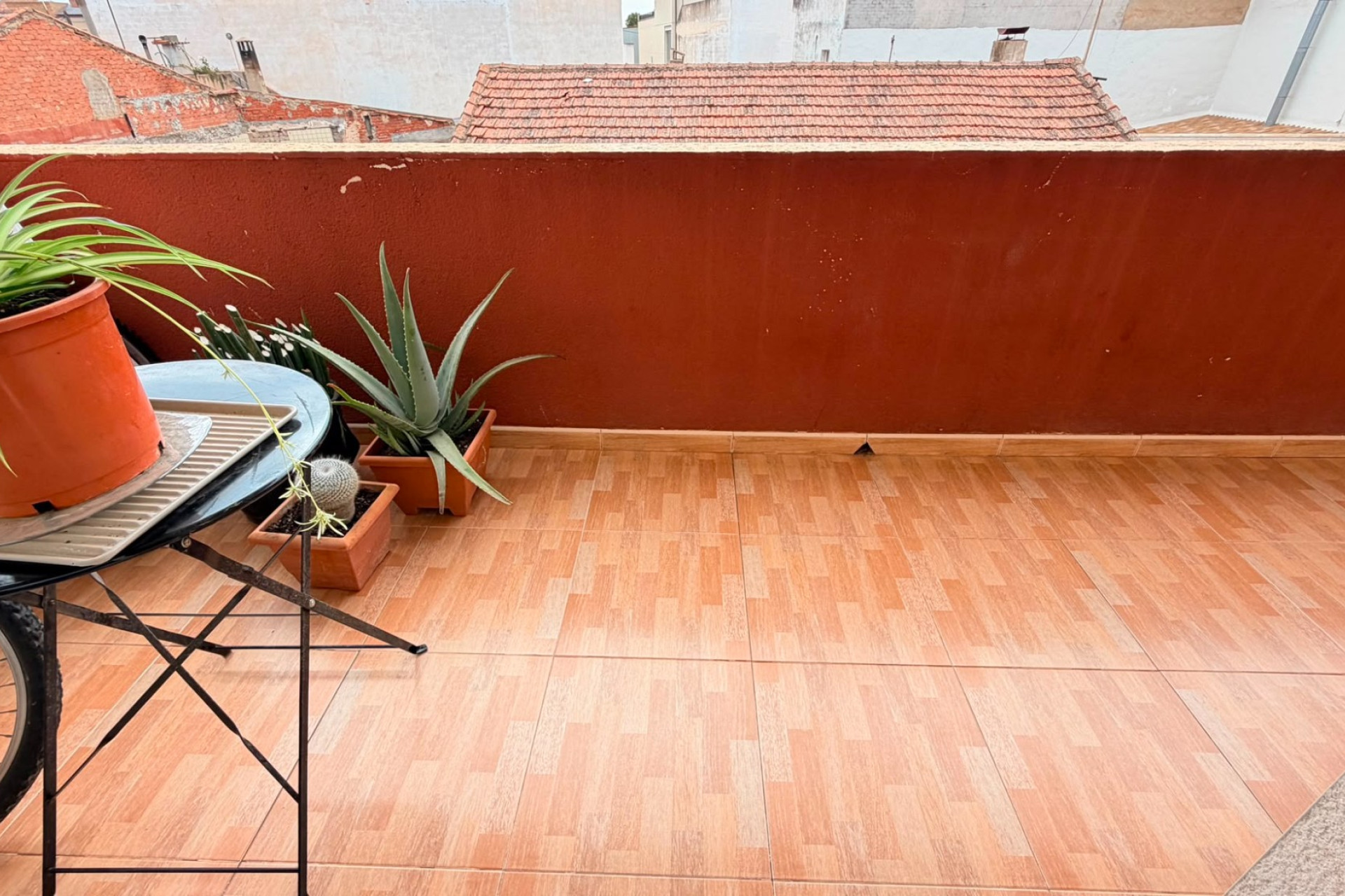 Reventa - Apartamento - Sin dormitorio - Los Montesinos