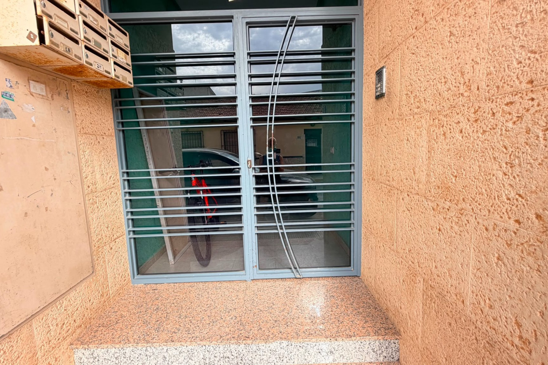 Reventa - Apartamento - Sin dormitorio - Los Montesinos