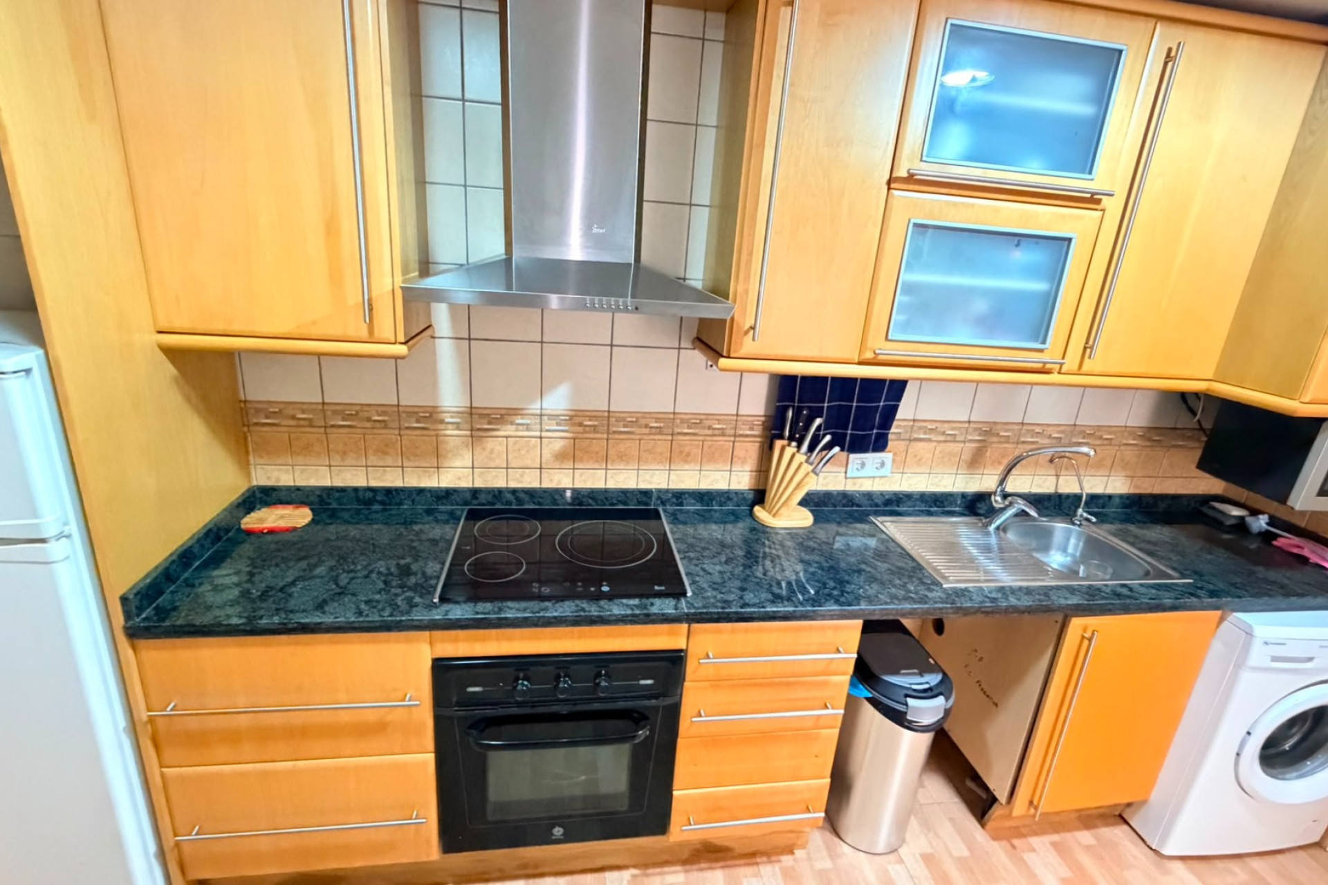 Reventa - Apartamento - Sin dormitorio - Los Montesinos