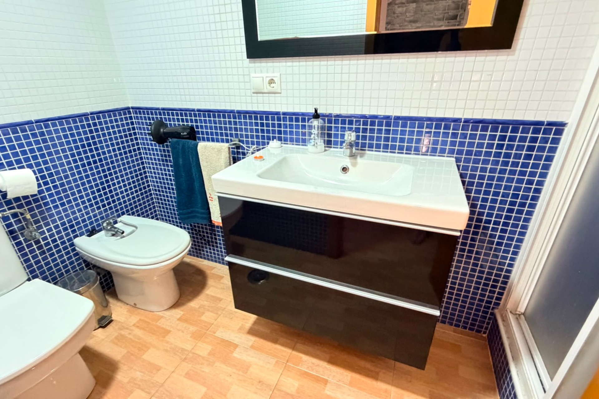 Reventa - Apartamento - Sin dormitorio - Los Montesinos