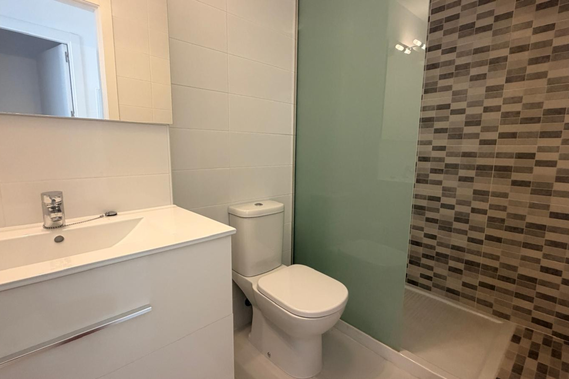 Reventa - Apartamento - Sin dormitorio - Orihuela Costa - Lomas de Cabo Roig