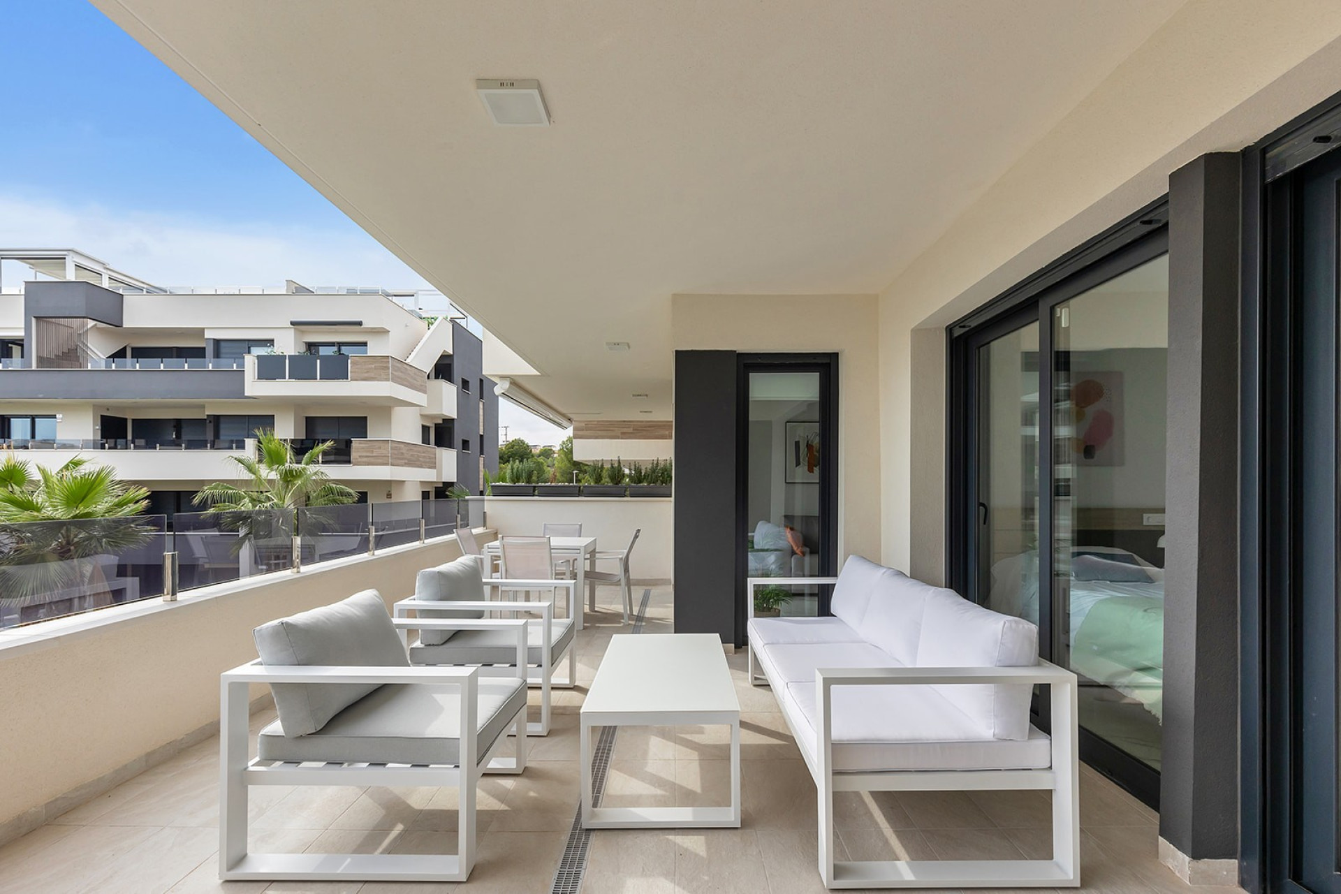 Reventa - Apartamento - Sin dormitorio - Orihuela Costa - Orihuela