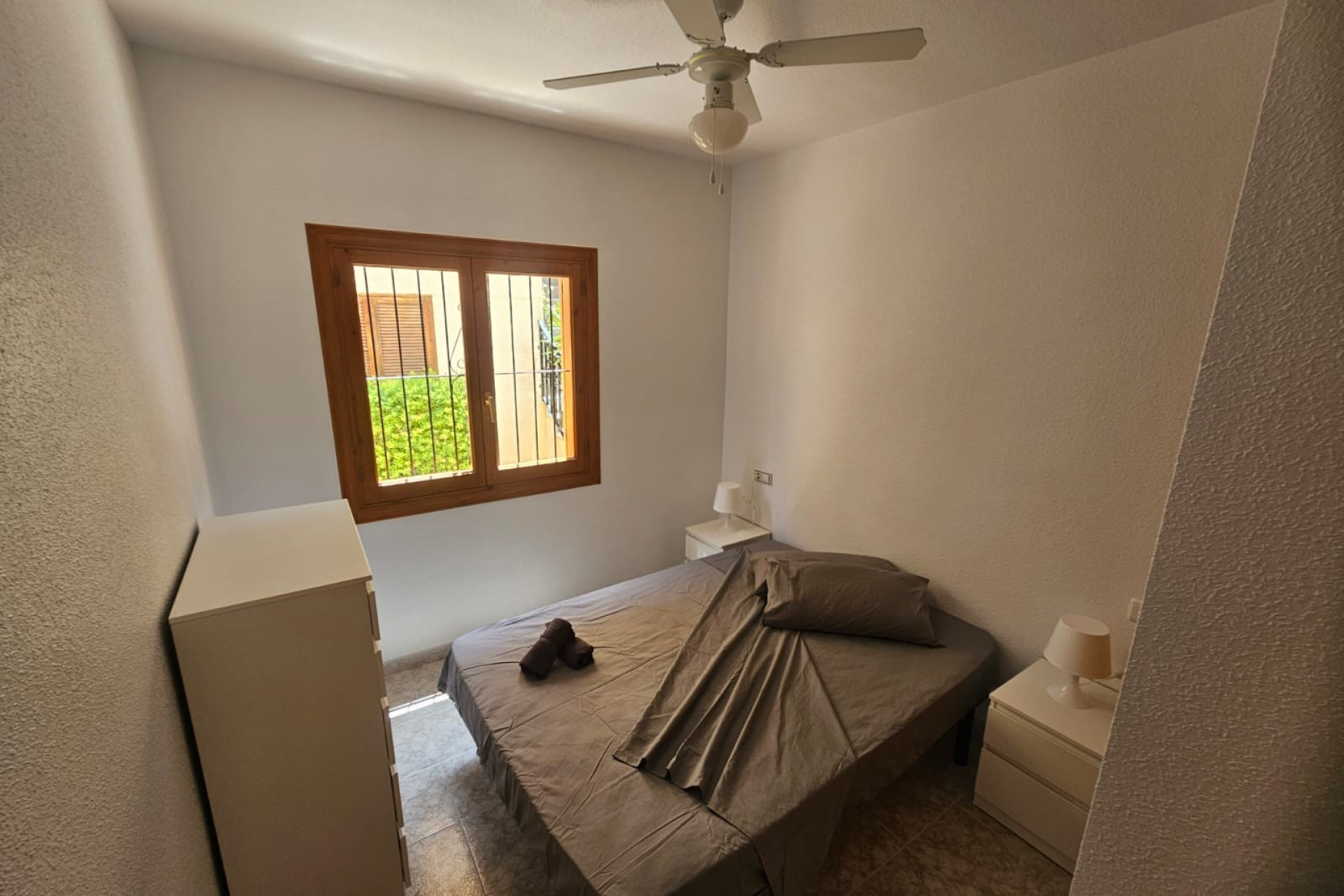 Reventa - Apartamento - Sin dormitorio - Orihuela Costa - Playa Flamenca