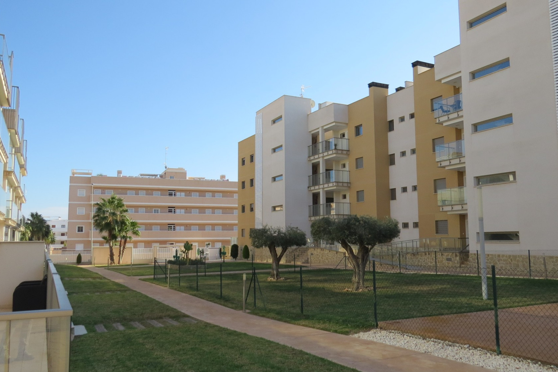 Reventa - Apartamento - Sin dormitorio - Orihuela Costa - Villamartín