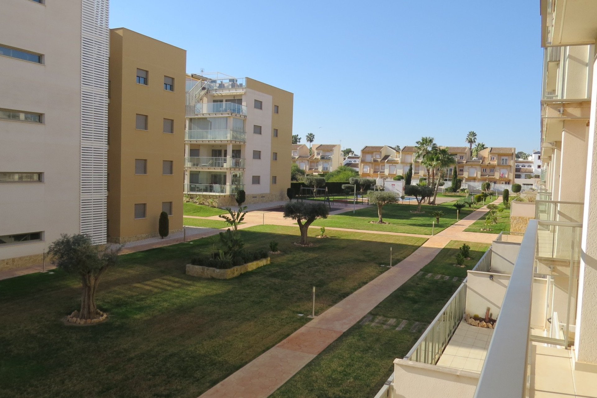 Reventa - Apartamento - Sin dormitorio - Orihuela Costa - Villamartín