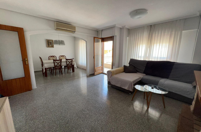 Reventa - Apartment - Dolores - CENTRO