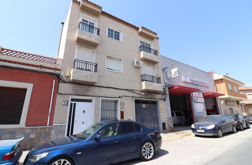 Reventa - Apartment - Dolores - Dolores - Town