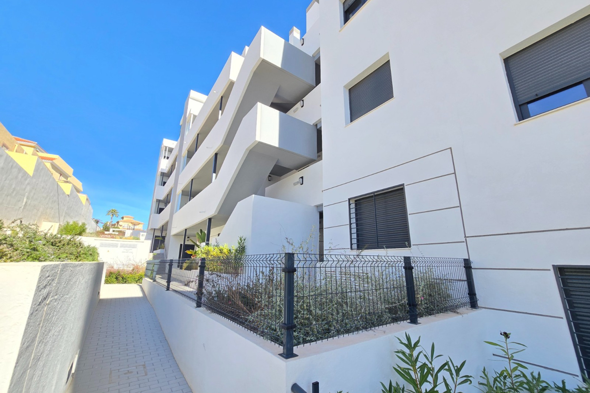 Reventa - Apartment / Flat * - Orihuela Costa - Villamartín *