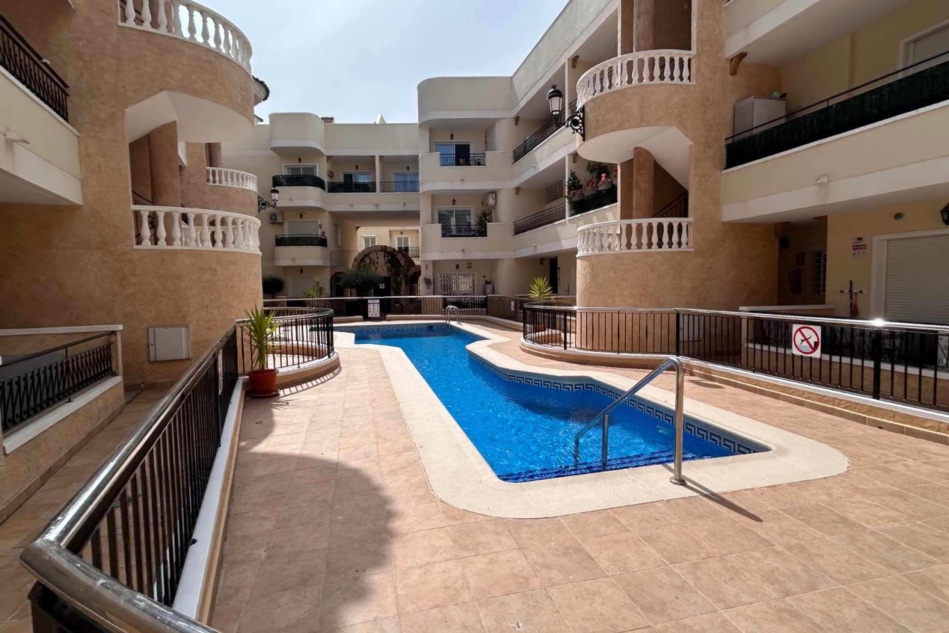 Reventa - Apartment - Jacarilla
