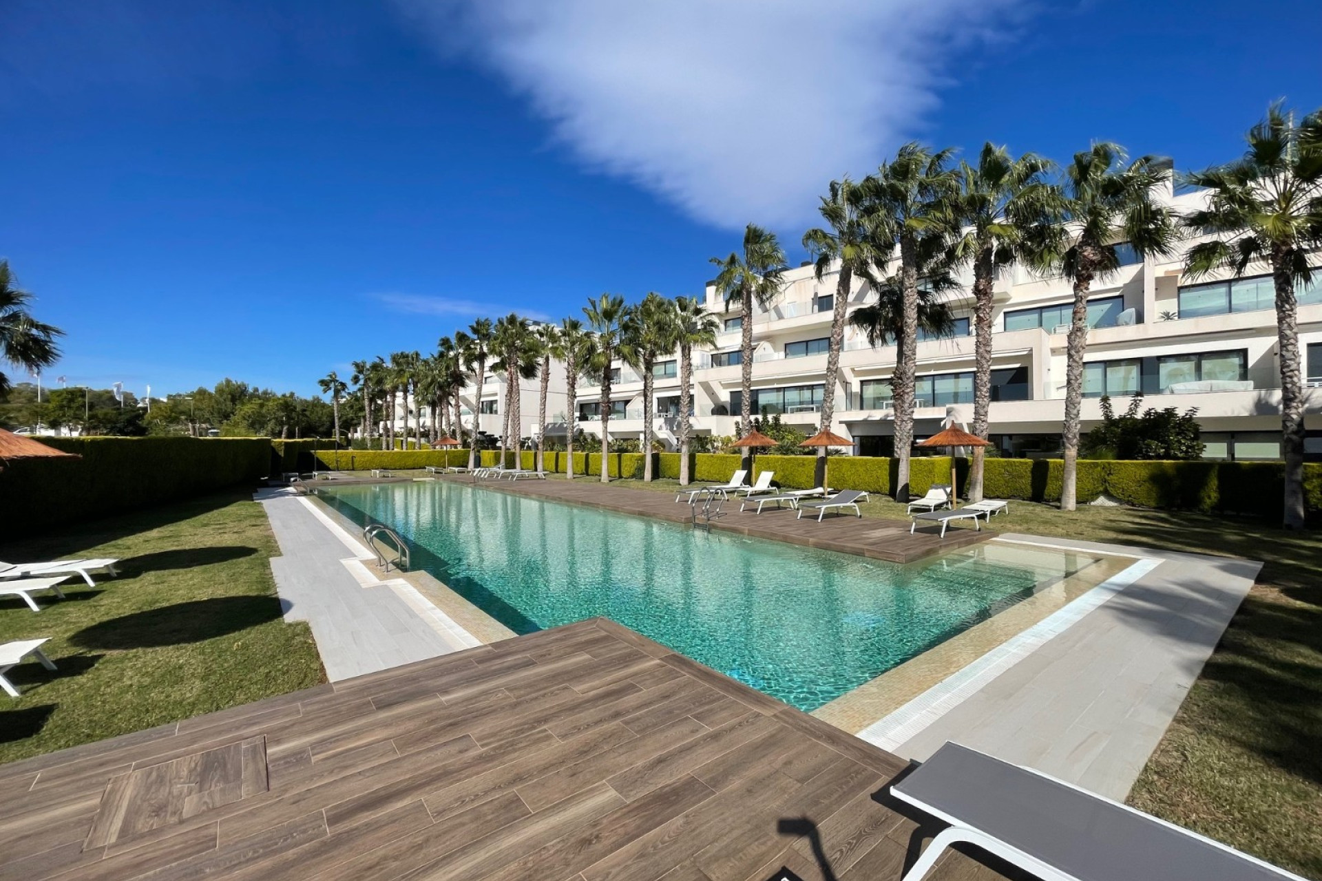 Reventa - Apartment - Las Colinas Golf Resort