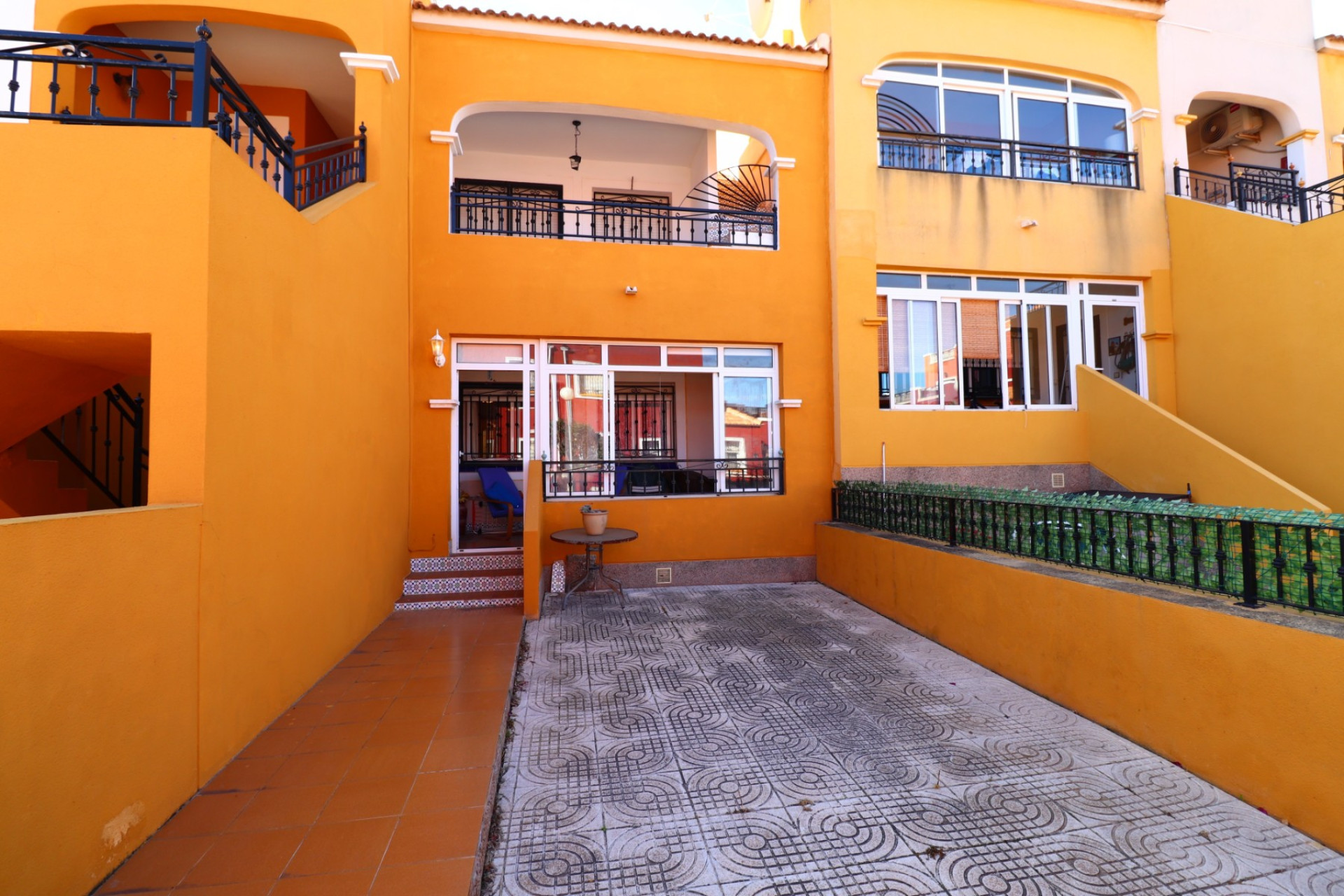 Reventa - Apartment - Los Montesinos - La Herrada