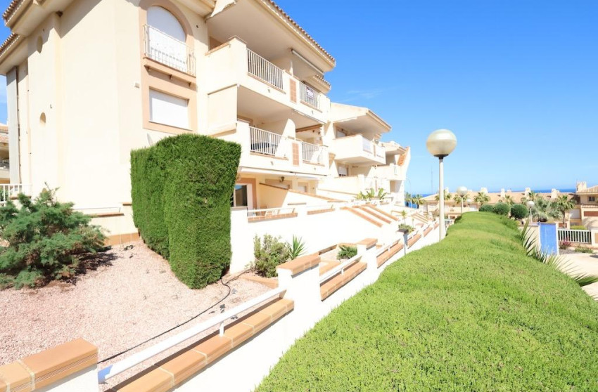 Reventa - Apartment - Orihuela Costa - Campoamor