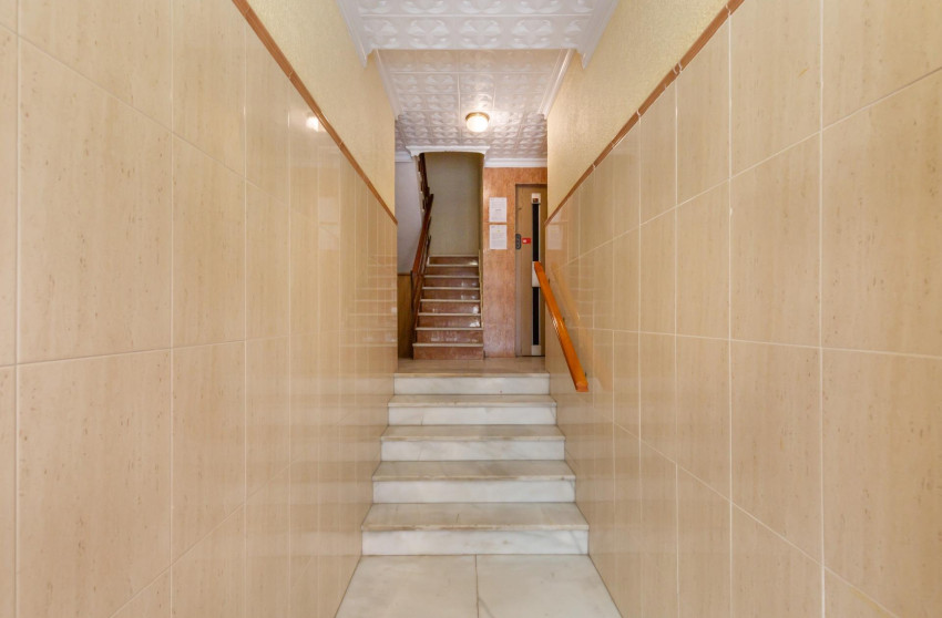 Reventa - Apartment - Torrevieja - Centro - Muelle Pesquero