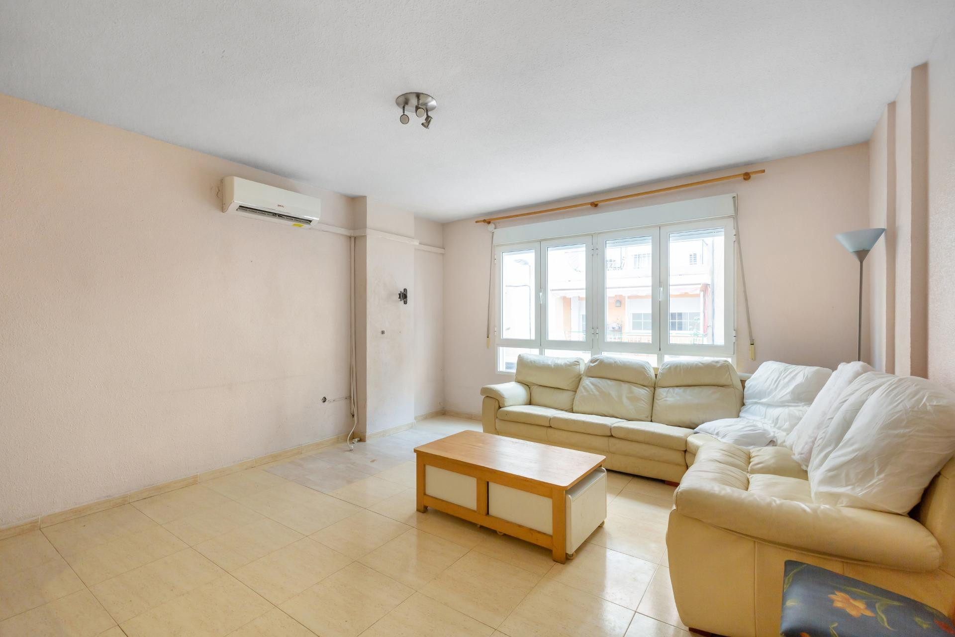 Reventa - Apartment - Torrevieja - Centro - Muelle Pesquero