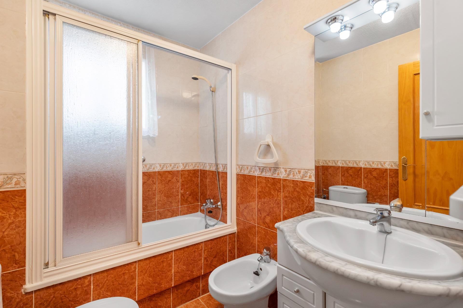 Reventa - Apartment - Torrevieja - Centro - Muelle Pesquero