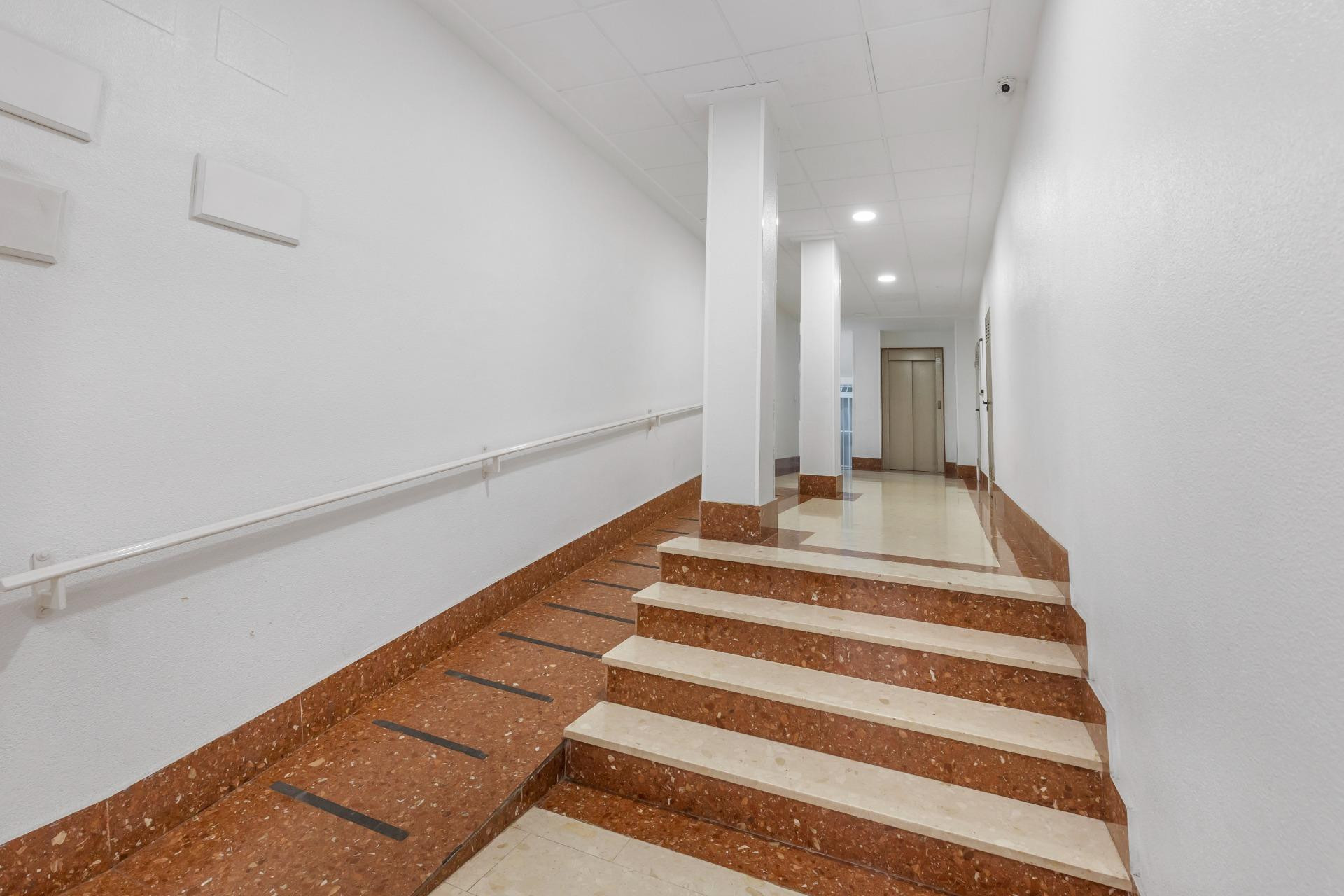 Reventa - Apartment - Torrevieja - Centro - Muelle Pesquero