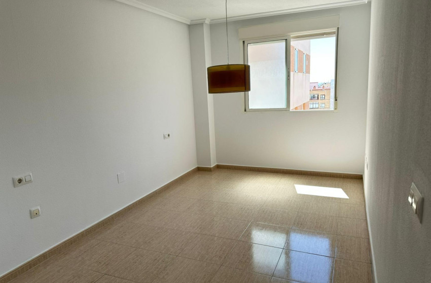 Reventa - Apartment - Torrevieja - Centro