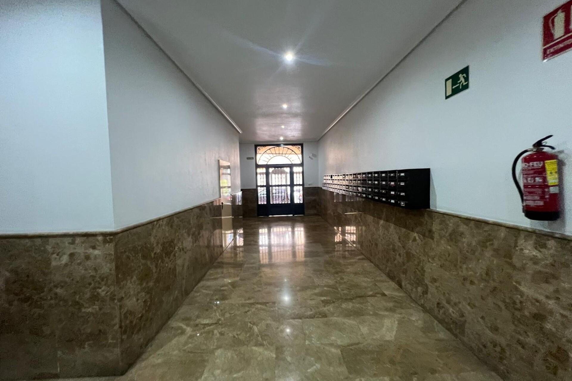 Reventa - Apartment - Torrevieja - Centro