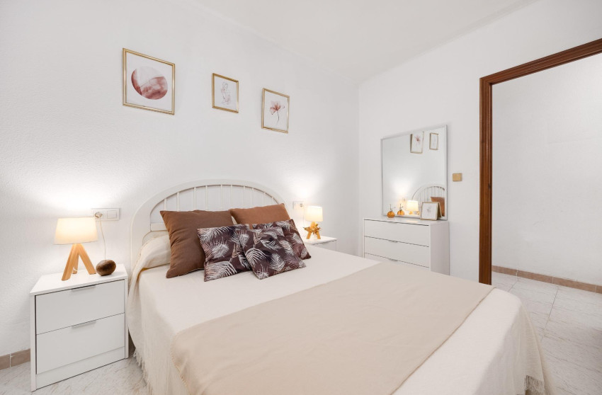 Reventa - Apartment - Torrevieja - Estacion de autobuses