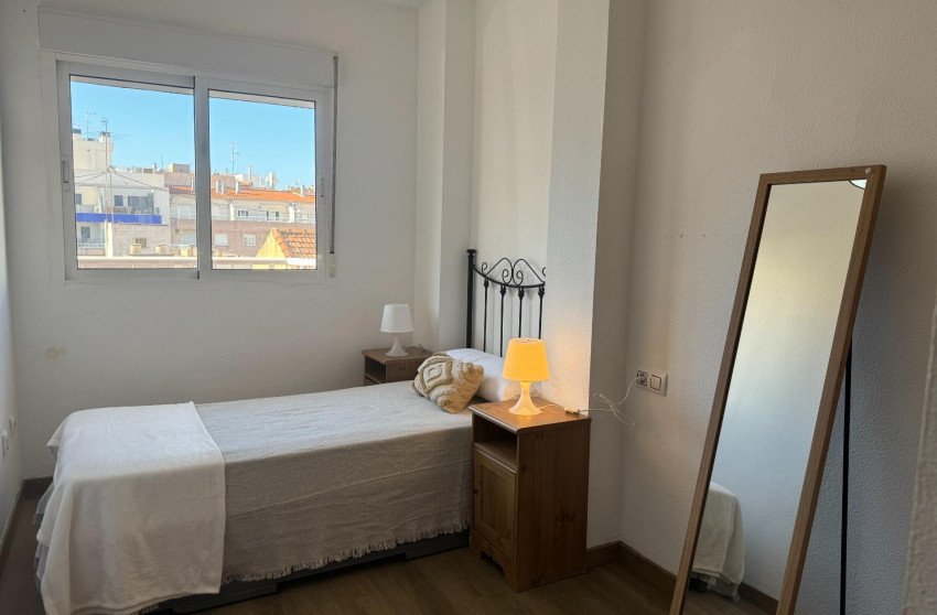 Reventa - Apartment - Torrevieja - Estacion de autobuses