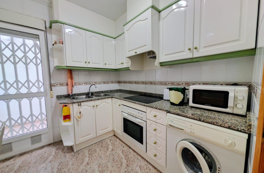 Reventa - Apartment - Torrevieja - Estacion de autobuses