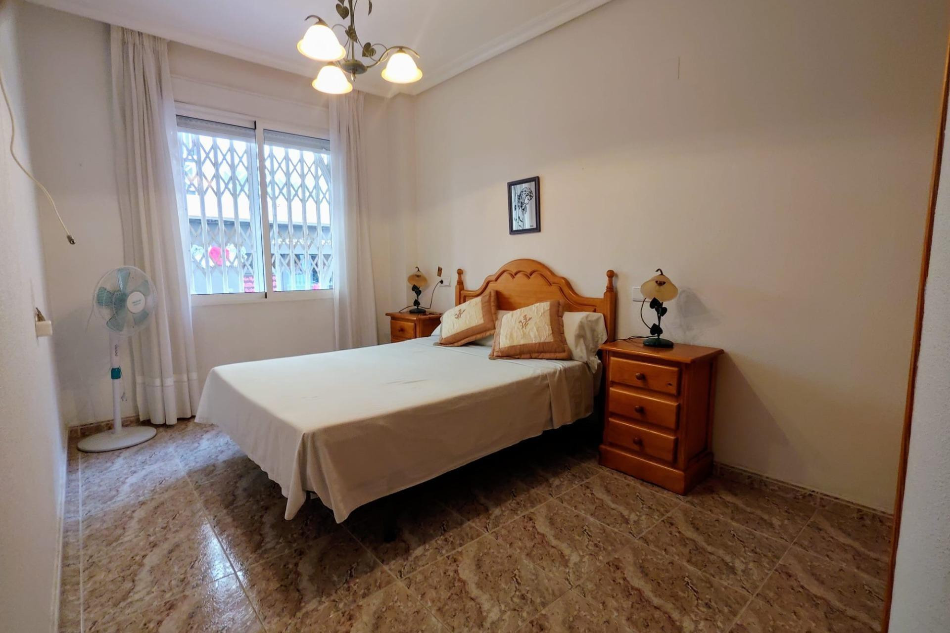 Reventa - Apartment - Torrevieja - Estacion de autobuses