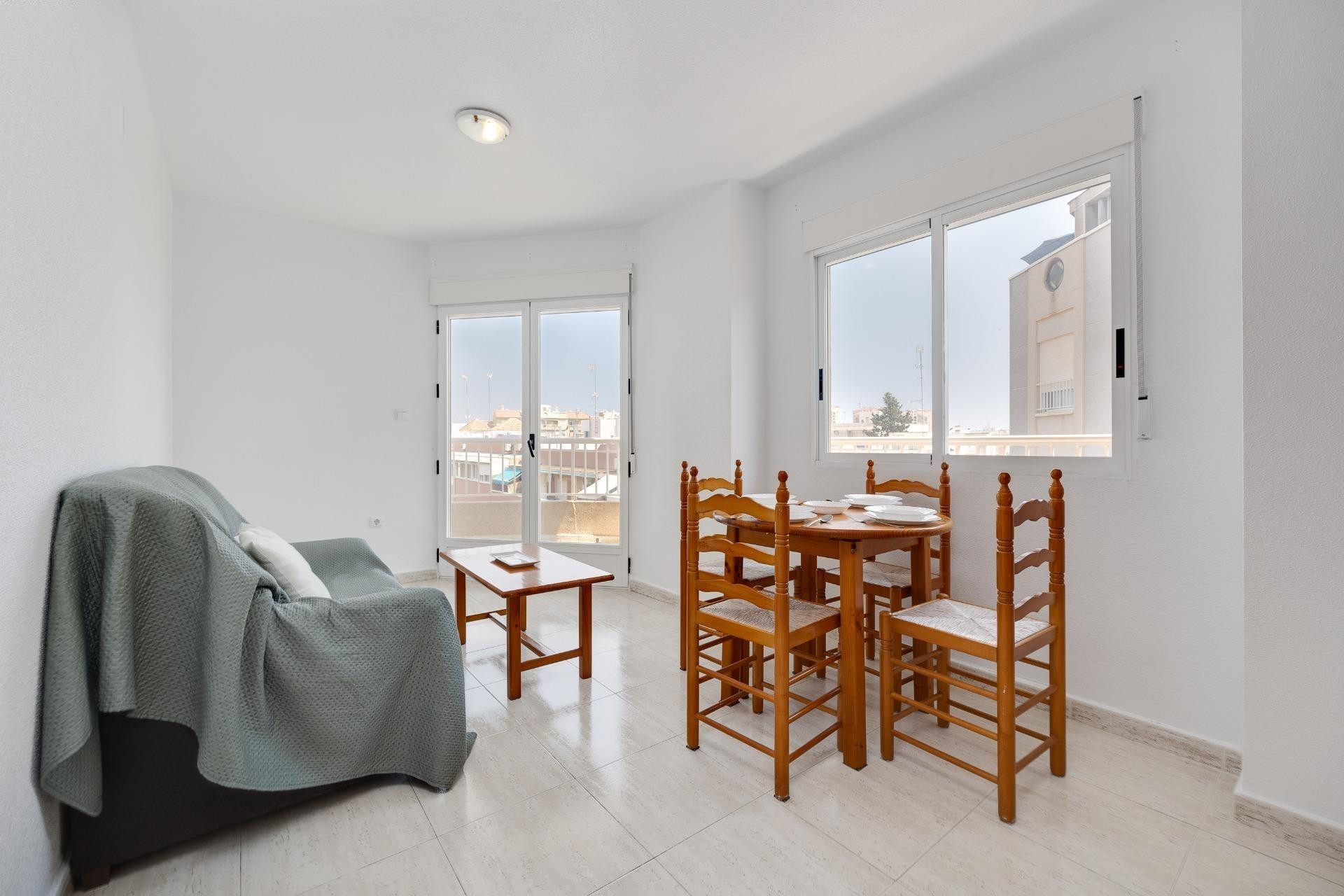 Reventa - Apartment - Torrevieja - Estacion de autobuses