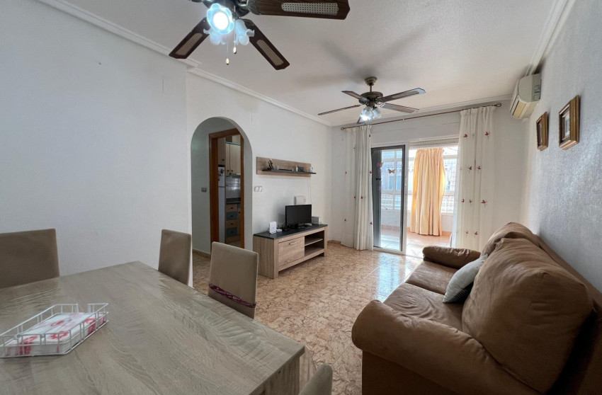 Reventa - Apartment - Torrevieja - Estacion de autobuses