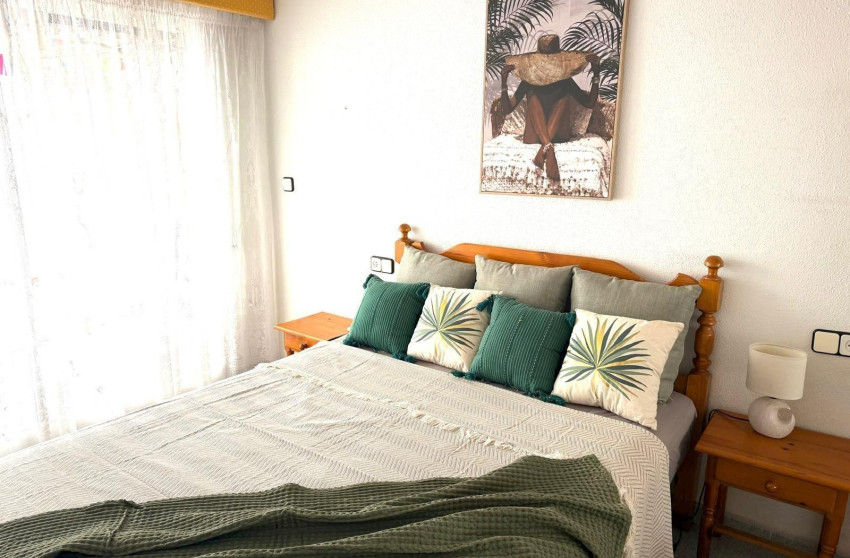 Reventa - Apartment - Torrevieja - Estacion de autobuses