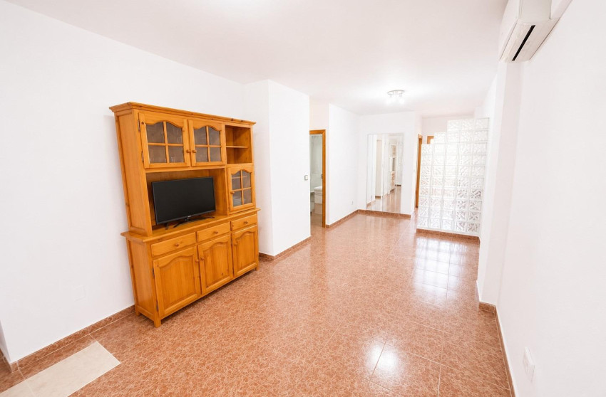 Reventa - Apartment - Torrevieja - Estacion de autobuses