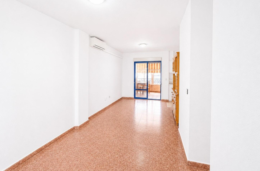 Reventa - Apartment - Torrevieja - Estacion de autobuses