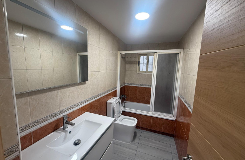Reventa - Apartment - Torrevieja - Estacion de autobuses